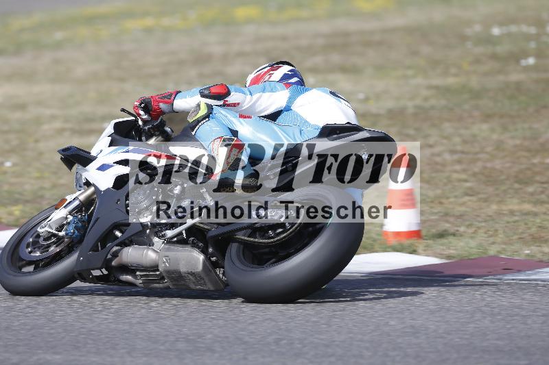 /37 09.08.2026  Pluess Motosport ADR/Freies Fahren/9